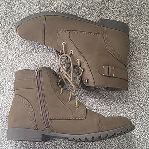 Madden Girl - Olive Green Combat Boot - Size 11